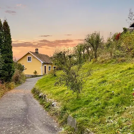 3 Bedroom Awesome In * Farsund