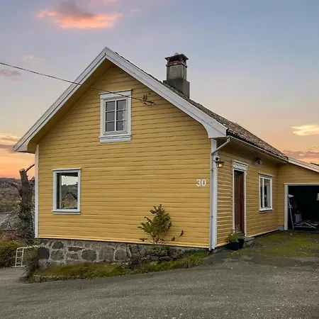 3 Bedroom Awesome In