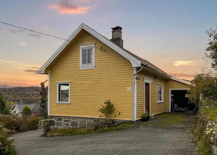 3 Bedroom Awesome In